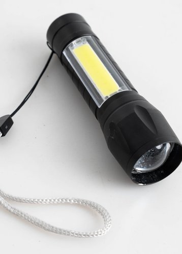 0535 Кишеньковий акумуляторний світлодіодний ліхтар з USB зарядкою (1 од.) - фото 3
